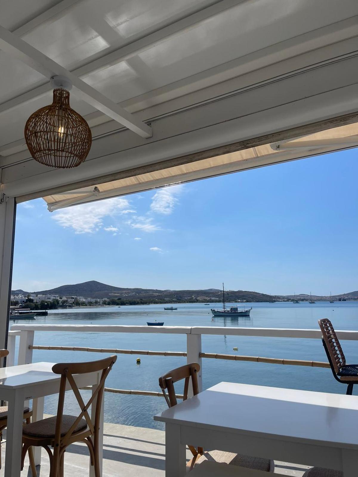 Almyris Hotel Adamantas  Luaran gambar