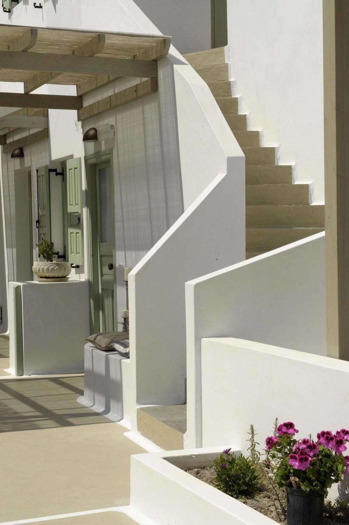 Almyris Hotel Adamantas  Luaran gambar
