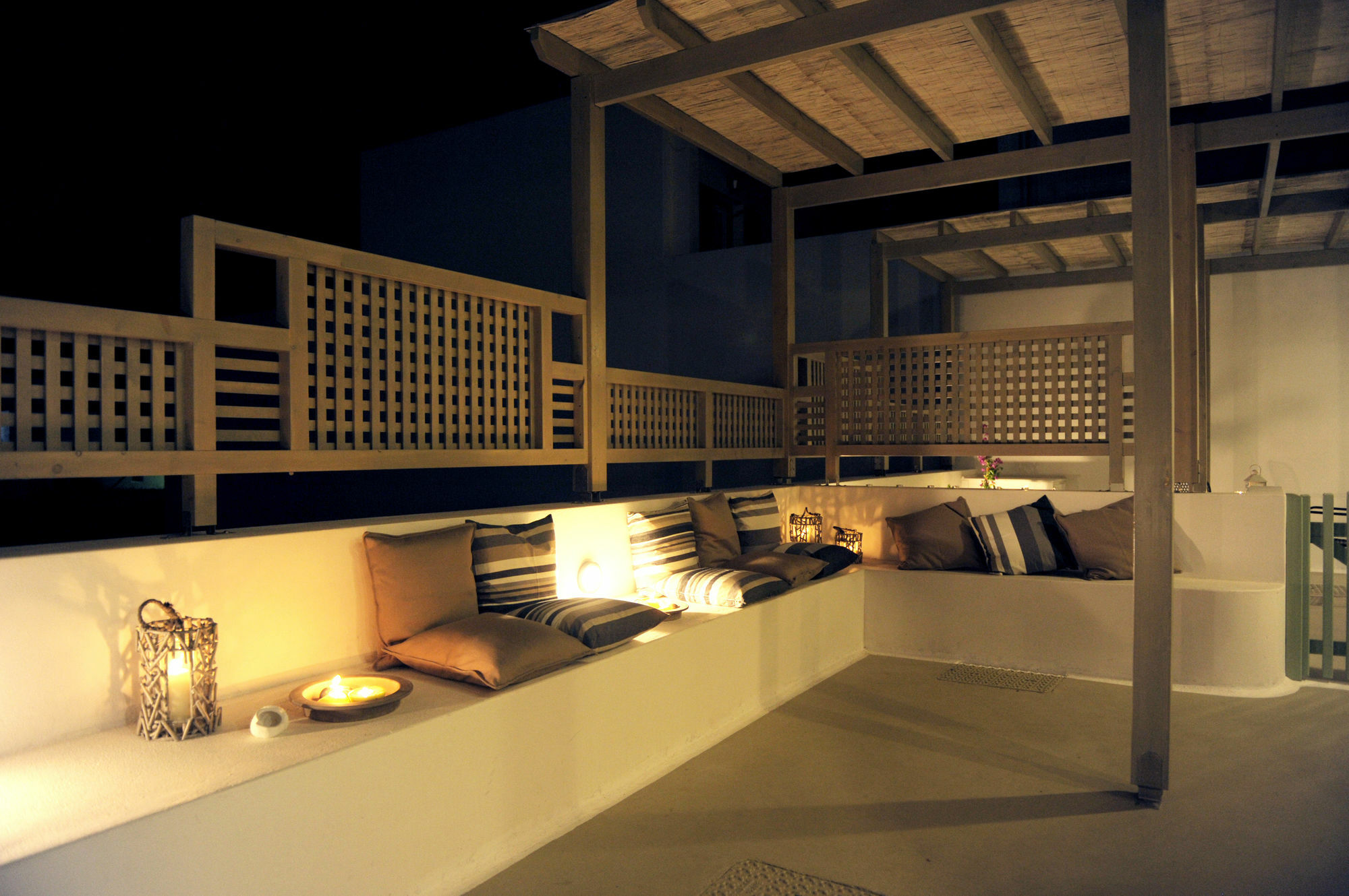 Almyris Hotel Adamantas  Luaran gambar